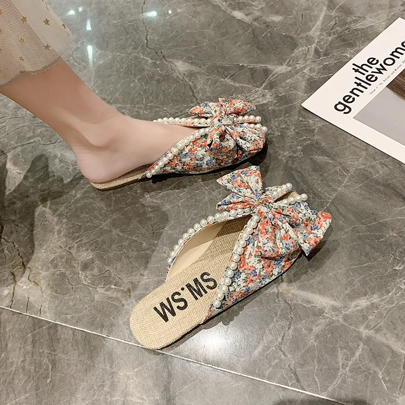 

Шлепанцы женские с закрытым носком, мягкие тапочки из флока, с бусинами-бабочками, роскошная обувь на плоской резиновой подошве, 2022