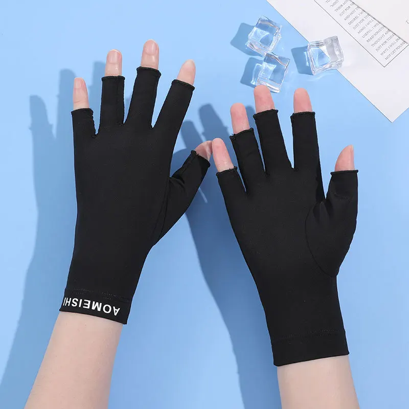 

Перчатки для рыбалки для мужчин и женщин, шелковые перчатки с полупальцами, уличные перчатки, весна-лето, солнцезащитные Нескользящие перча...