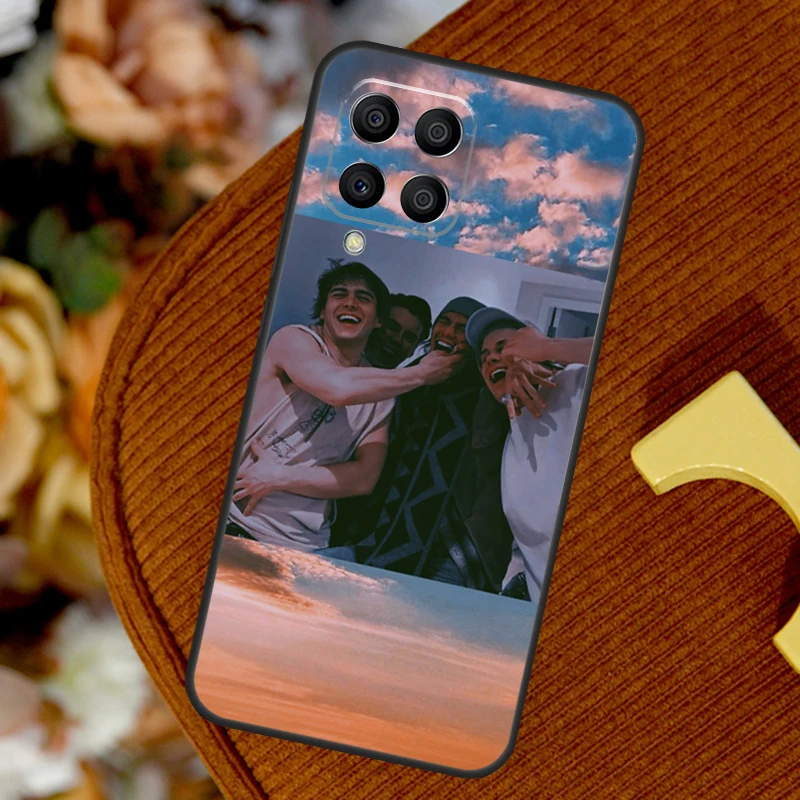 Чехол Julie and the Phantoms для Samsung Galaxy M33 M53 M13 M20 M11 M31 M51 M15 M55 M12 M32 M52 M14 M34 M54 M30s
