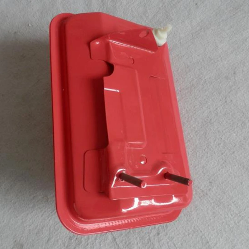 Сборка топливного бака 152F с колпачковым фильтром и соединением 1 2 л для