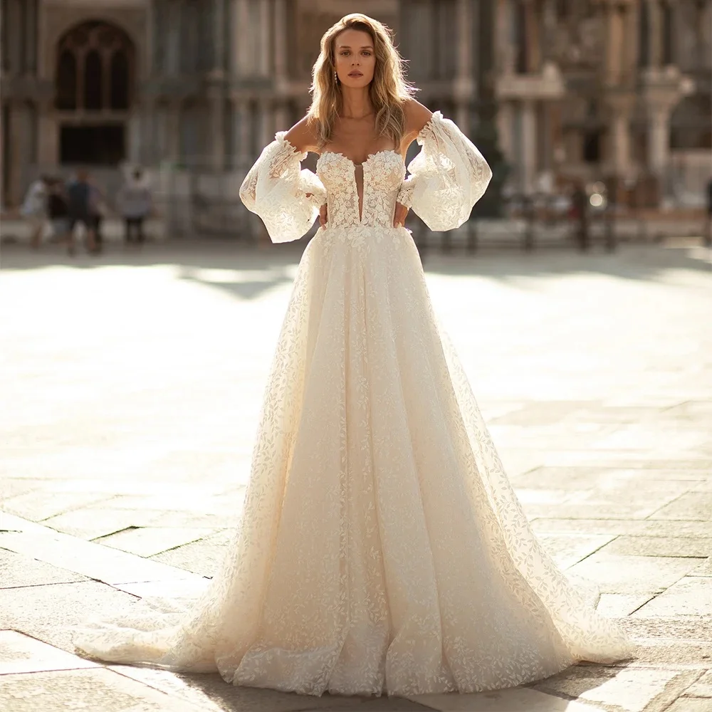 Женское свадебное платье It's yiiya белое с глубоким V-образным вырезом