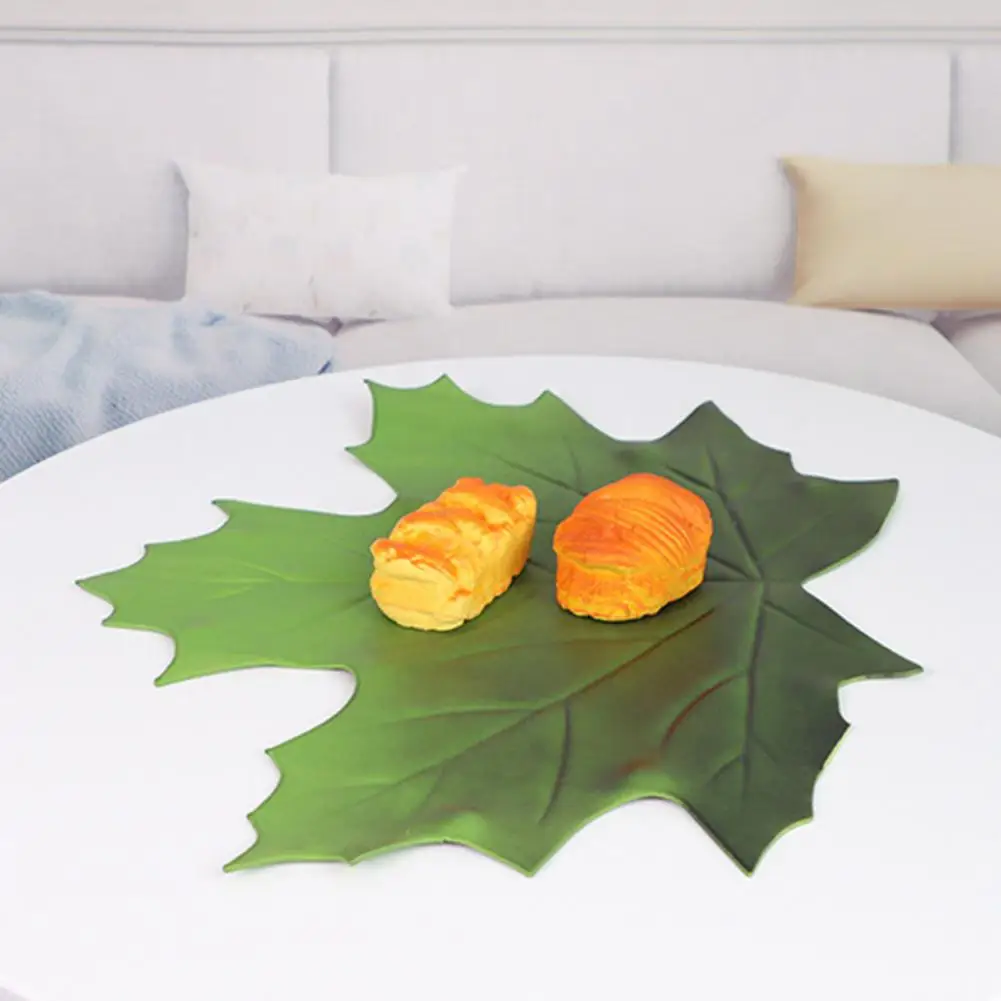 

Imitation Leaf Insulation Pad Stylish Simulated Durable EVA Maple Leaf Placemat for Home EVA Placemat EVA Placemat