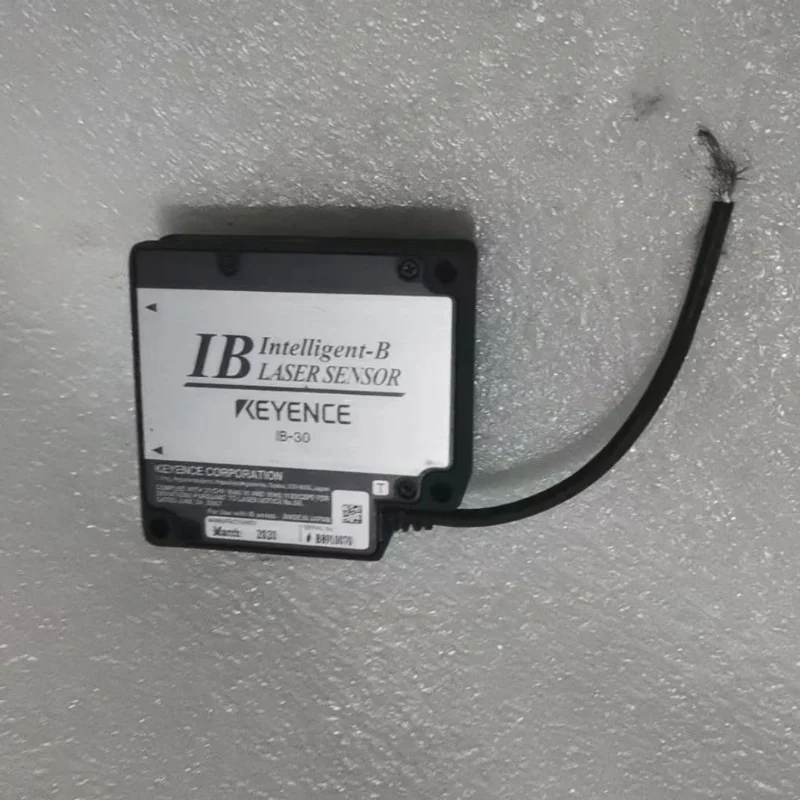 Б/у датчик приближения товар прошел проверку и отправлен быстро