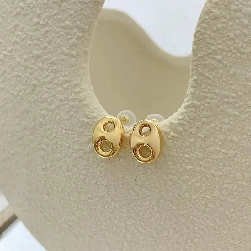 

Новые серьги из желтого золота 18K для женщин AU750