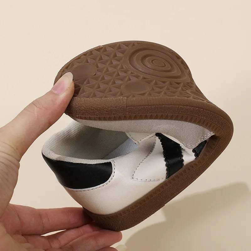 Туфли женские на плоской подошве Вулканизированная подошва Низкий вырез