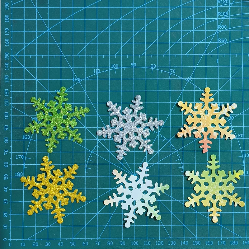 Новинка металлическая Форма для высечки снежинок 10 шт. рельефное украшение