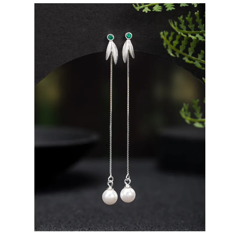 

Allergy-friendly S925 Silver Simple Creative Bamboo Leaf Graceful Earrings for Women Female Shell Bead Ear Line Jewelry Gifts