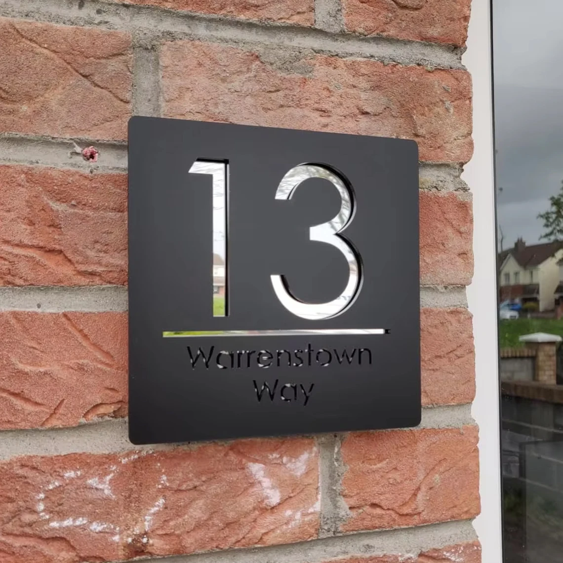 Персонализированный уличный знак с номером дома