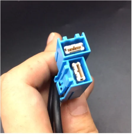 Кабель для Land Rover Discovery Range Evoque Sport 4 JAGUAR Buick для аудио-, DVD-и навигационных устройств GVIF 1 шт. Кабель для Land Rover Discovery Range Evoque Sport 4 JAGUAR Buick для аудио-, DVD-и навигационных устройств GVIF 1 шт.