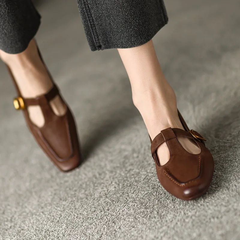 Women's Retro Leather Shoes Low-Top Comfortable Single Shoes Retro Hollowed Out Loafers Women's Low-Heeled Fashion Single Shoes