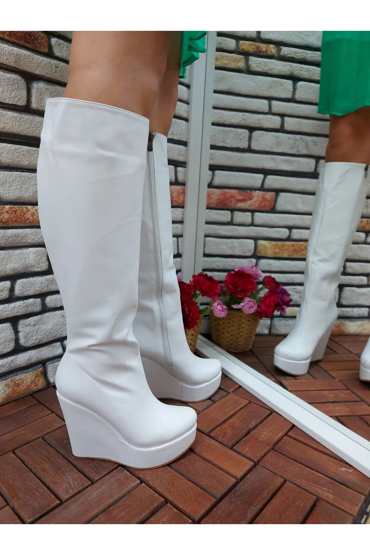 

Women's Fashion Leather elephants Heels Boots