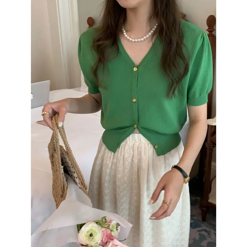 

Women Knitted Cardigan 2022 Summer New Solid Color V-Neck Short Sleeve Lazy Style Cropped Tops Casual Slim Single Breasted Tees