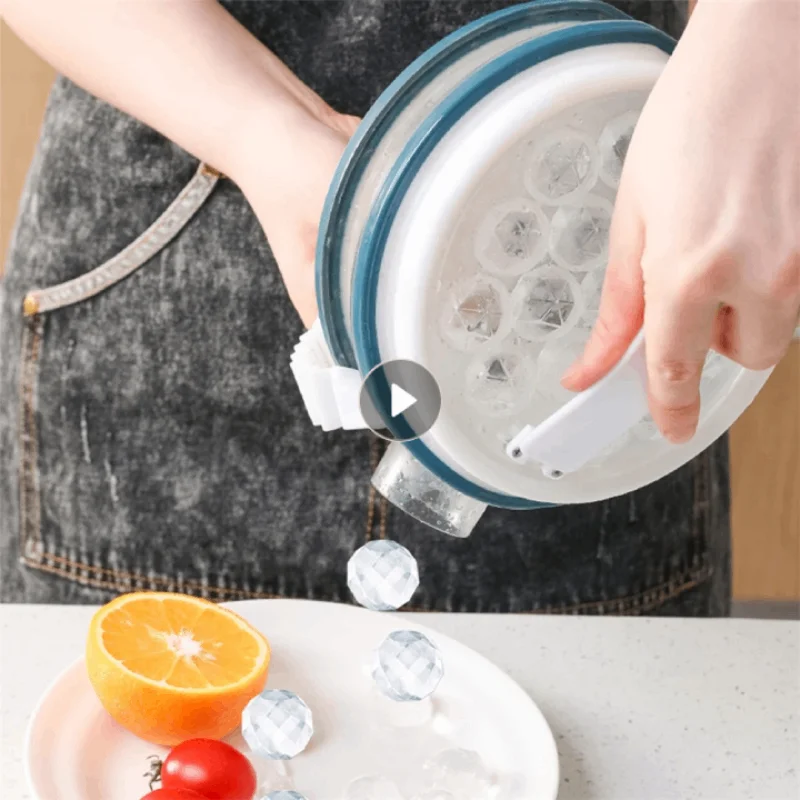 

2 In 1 Portable Creative Ice Bottle Cubic Container Ice Cube Round Tray Mold DIY Iattice Kettle Bar Kitchen Tool Ice ToolKettle