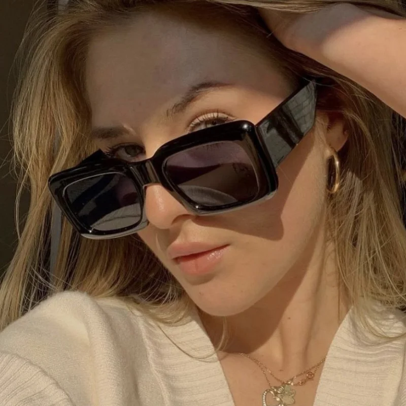 

New Fashion Small Frame Sunglasses Women's Brand Designer Square Sun Glasses Classic Vintage Lady Eyewear UV400 Oculos De Sol