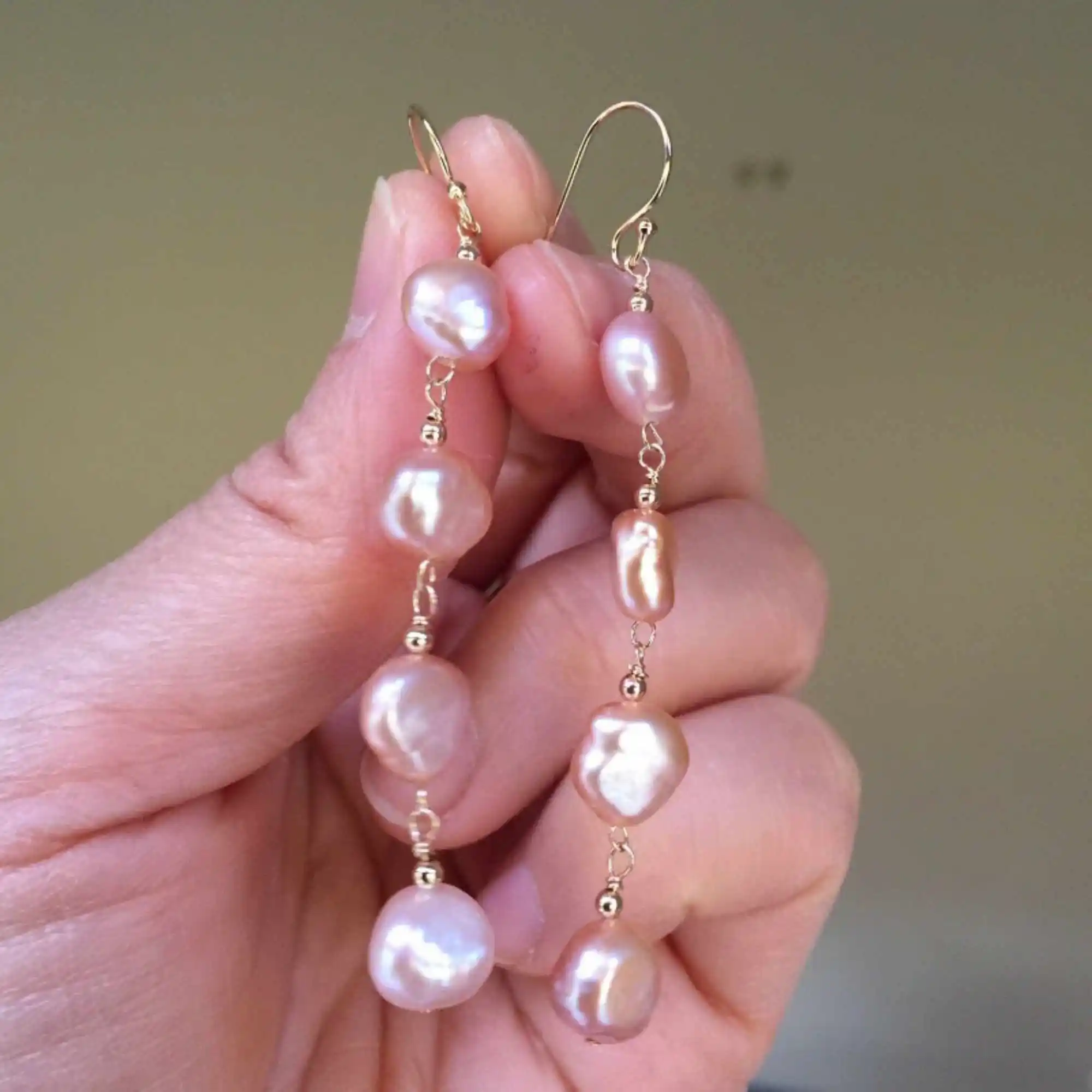 Модные серьги с искусственным жемчугом 7-8 мм