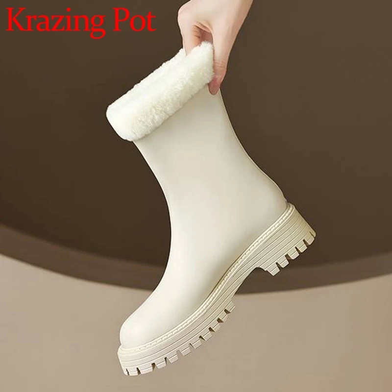 

Krazing Pot Wool Sheep Leather Round Toe Med Heels Snow Boots Keep Warm Fur Simple Style Concise Office Lady Zipper Ankle Boots