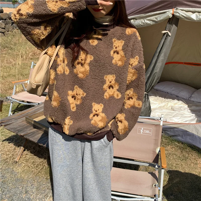 

Зимний теплый свитшот с принтом медведя, модная женская одежда с круглым вырезом, Женский оверсайз свитшот из овечьей шерсти с капюшоном и д...