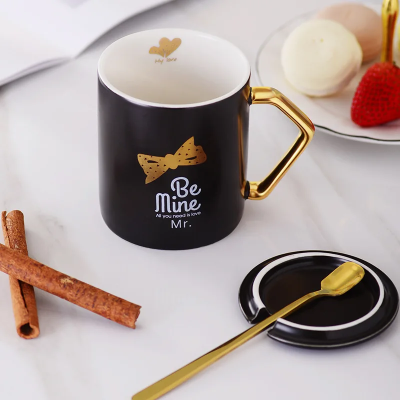 

Tumbler Water Glass Cup Golden Hand Breakfast Milk Ceramic Cups Coffee Mug Lid Spoon Couple Mugs Shot Glasses Large Capacity