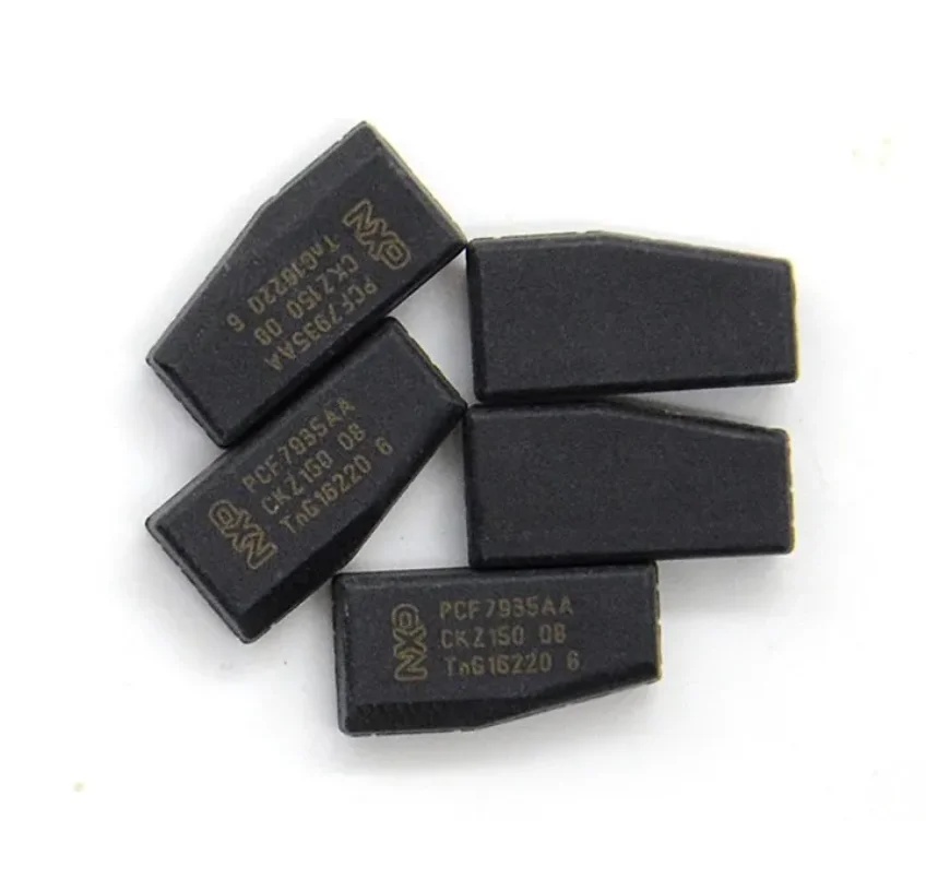 2024 оригинальные 30 шт. PCF7935AA PCF7935 ID44 7935AA чипы-транспондеры 7935 чипы могут