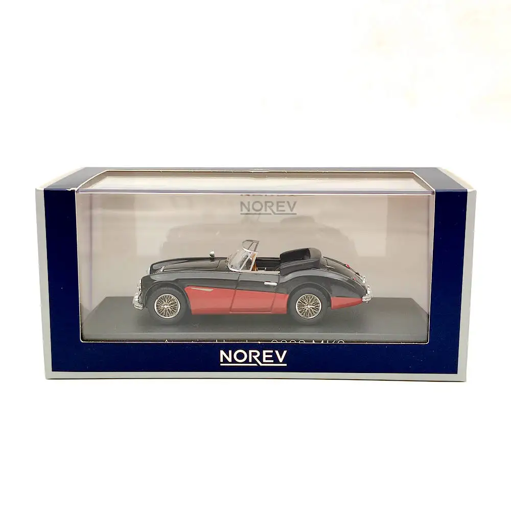 

Модель автомобиля из сплава Norev 1/43 healостин EY 3000 MK3 1964
