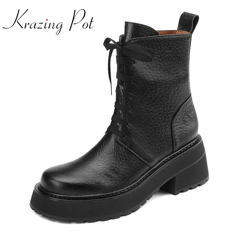 

Ботильоны из натуральной кожи на высоком каблуке, с круглым носком