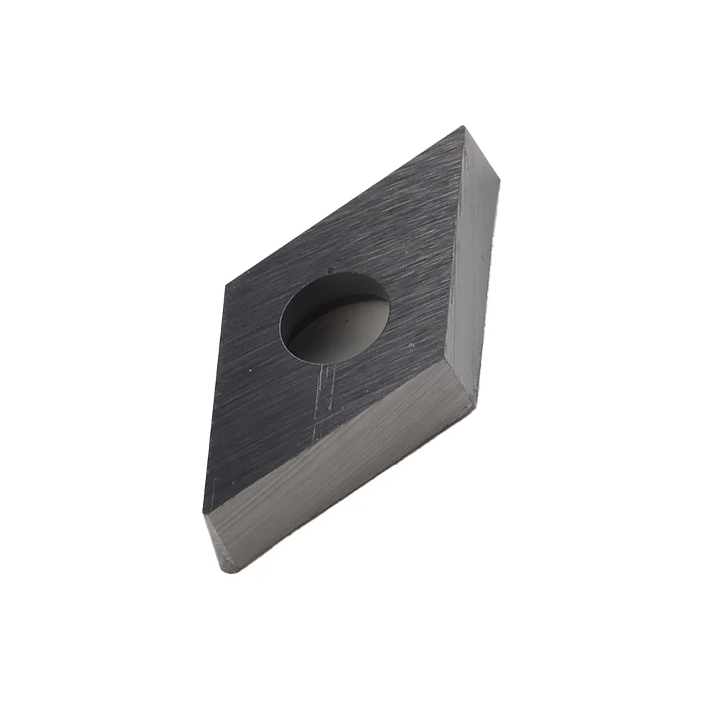 

10pcs DCGT070204-AK Carbide Insert High Grip Strength Strong Impact Resistance Large Trimming Good Rigidity Turning Tool Parts