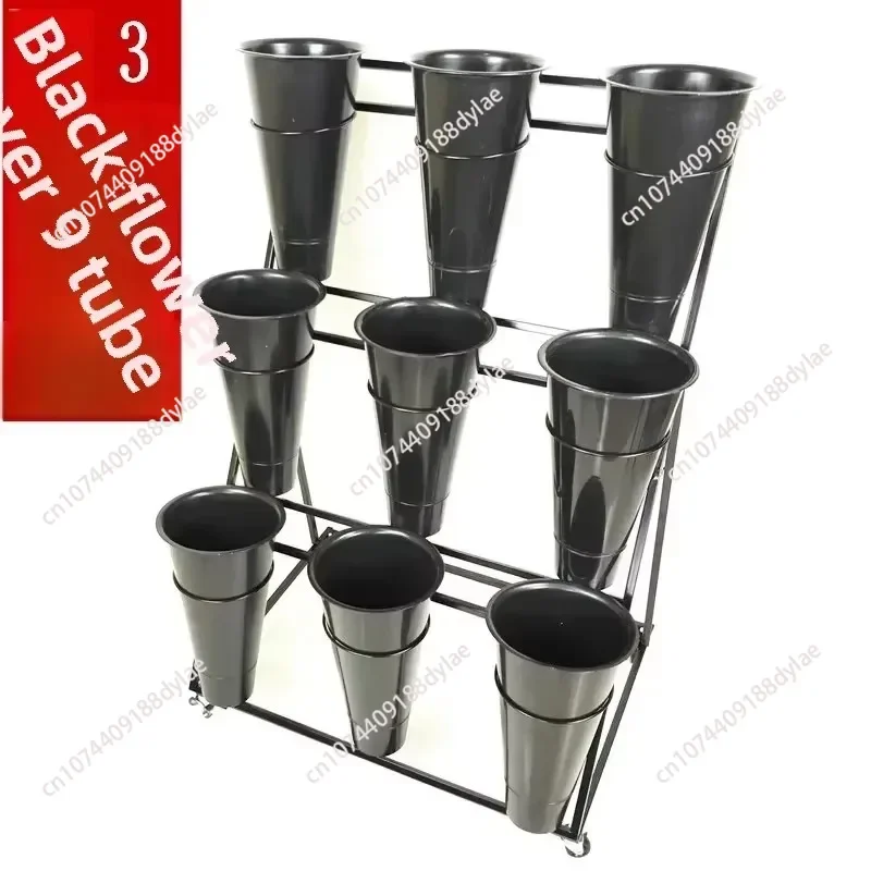 

Трехслойная подставка для цветов