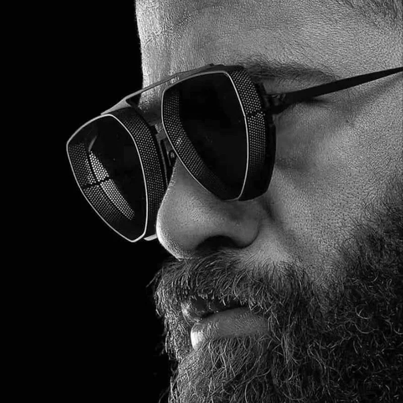 

Солнцезащитные очки в стиле стимпанк для мужчин и женщин, асимметричные модные дизайнерские винтажные Ретро солнечные очки с отверстиями, ...