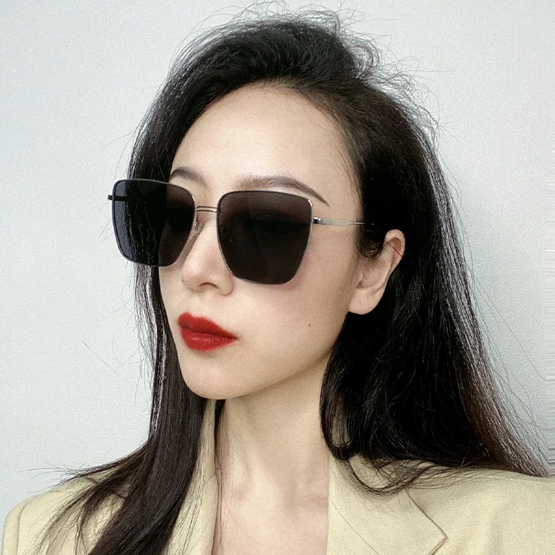 

Yuumi Bella Sunglasses For Women Mens Black Eyewear Cat eye MGlasses Spy Fashion Oversized Luxury Designer Brand