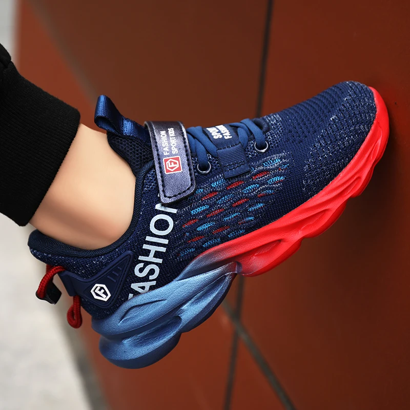 2022 New Boys' Mesh Breathable Casual Sneakers Kids Light Running Shoes for Girls Fashion Sneakers Non Slip Wear-resistant Shoes