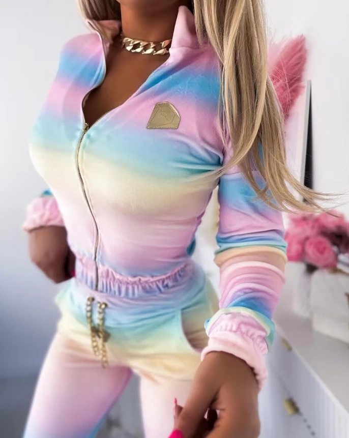 Женский костюм с геометрическим принтом укороченный топ цепочкой Омбре и брюки