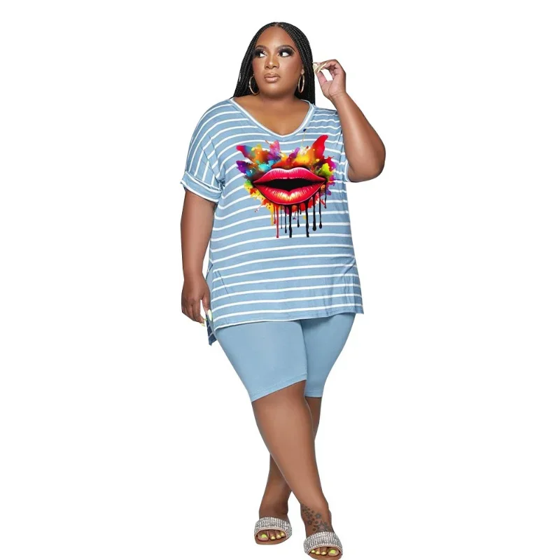 Женский летний комплект из двух предметов с коротким рукавом