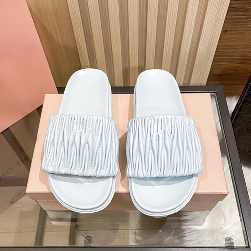 2023 Summer European and American New Pleated Height Increased Thick Slippers