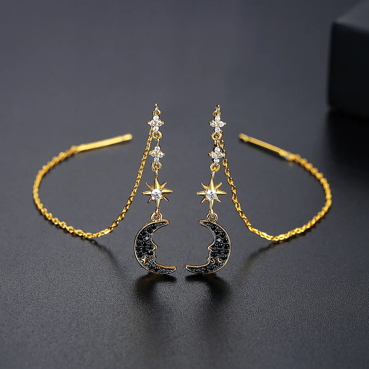 

Funmode Copper Inlaid AAA Cubic Zirconia Light Luxury Japan and South Korea Sweet Cool Creative Niche Tassel Drop Earrings FE391