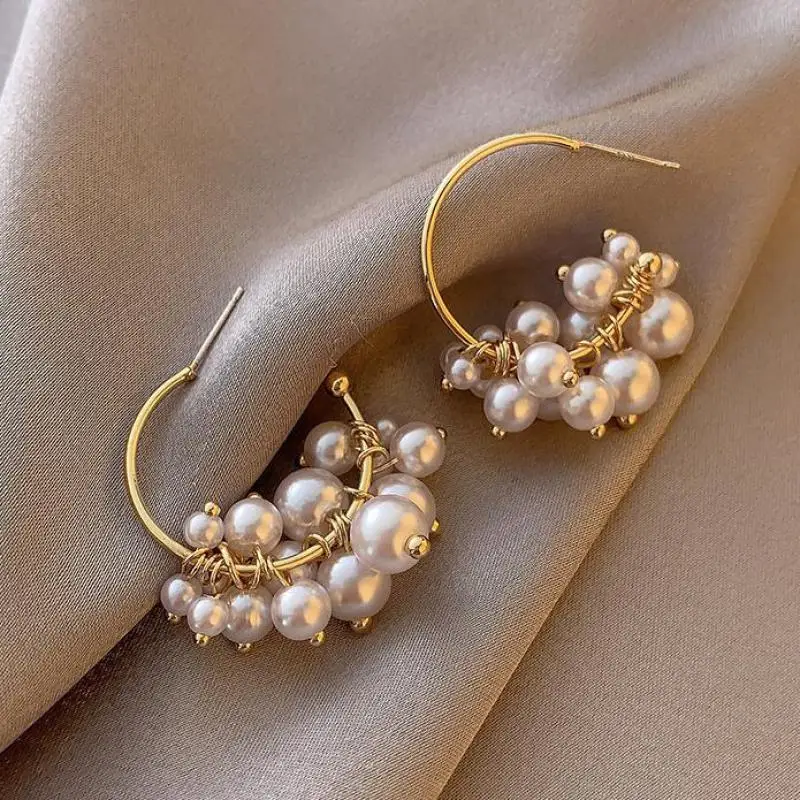 

Fairy C-shaped Earrings New Multiple Pearl Earrings For Women Earing Jewelry Earings Gold Color Earring Kolczyki Pendientes