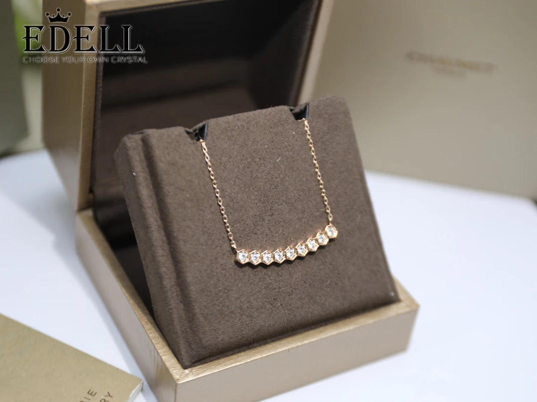 

Edell CHAMUET Wave Honeycomb Spacer Diamond Necklace Luxury s925 Bee My Love Embosses the Love of the Honeycomb in My Heart