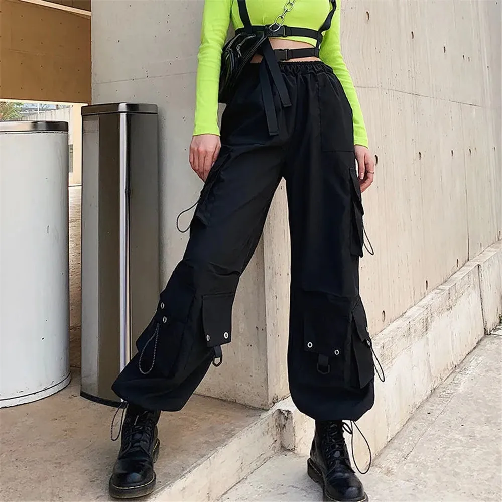 

Streetwear Loose Black Cargo Pants Women Drawstring Big Pockets Trousers Baggy High Waist Pants Hip Hop Capri Bottom Pants Women