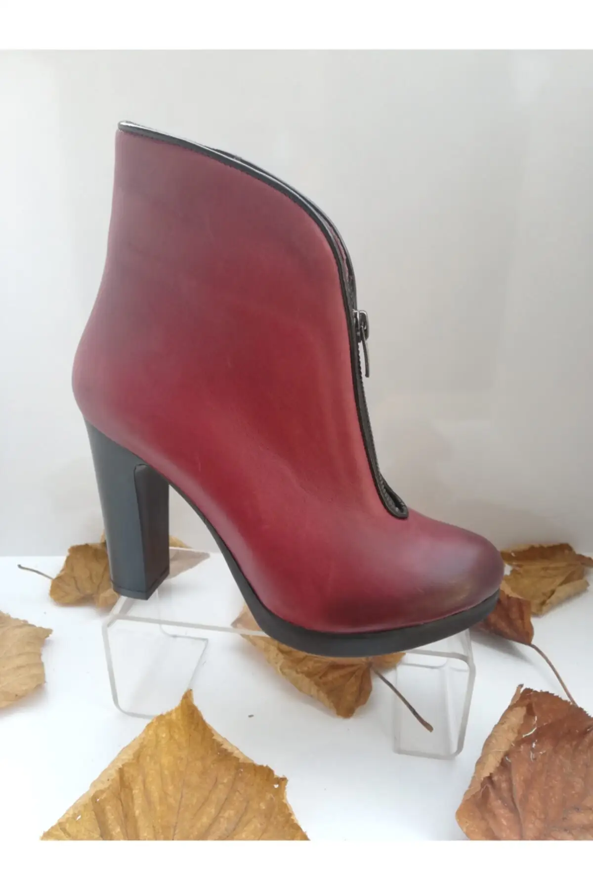 

Женская лодка