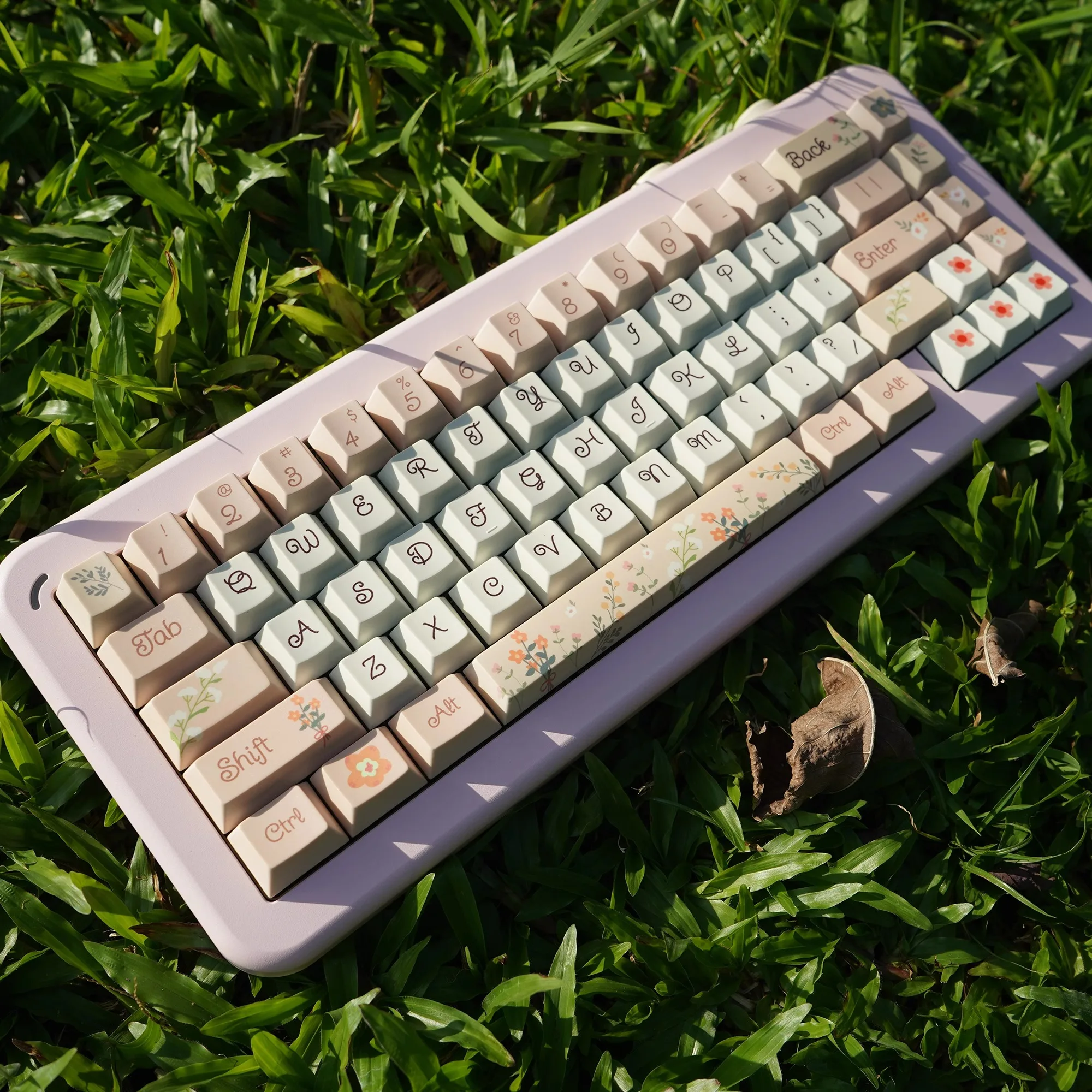 Оригинальные колпачки для клавиш с цветочной тематикой Cherry Height милый ветер