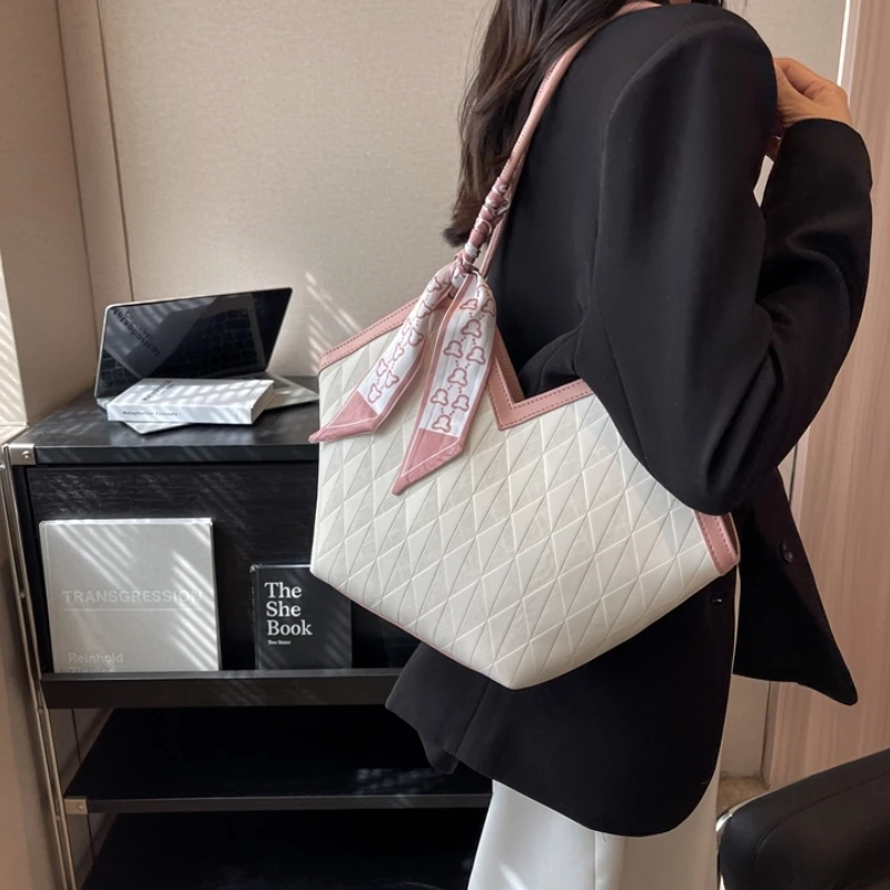 

Versatile Large Capacity Canvas Tote Bag For Women Handbags Casuals 2023 New Designer Luxury Crossbody Bag High Fashion Shopping