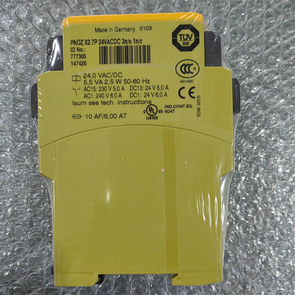 Модуль управления реле безопасности Pilz PNOZ X2.7P 24VACDC 3n/o 1n/c 777305