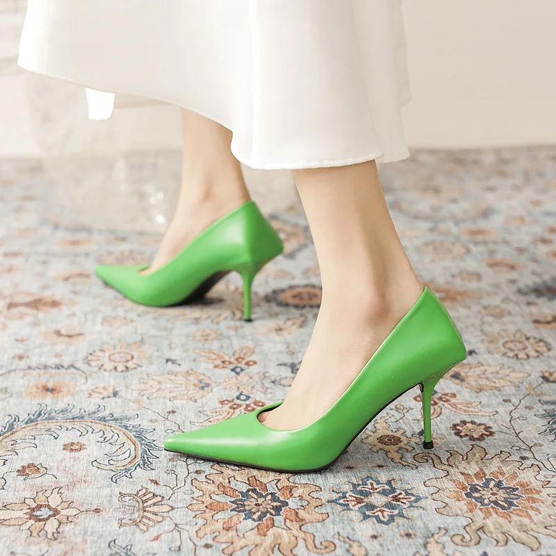 

2022 New Spring Women's High Heel Green shoes Thin Heel Pointed Shallow Fashion Professional Woman Pumps