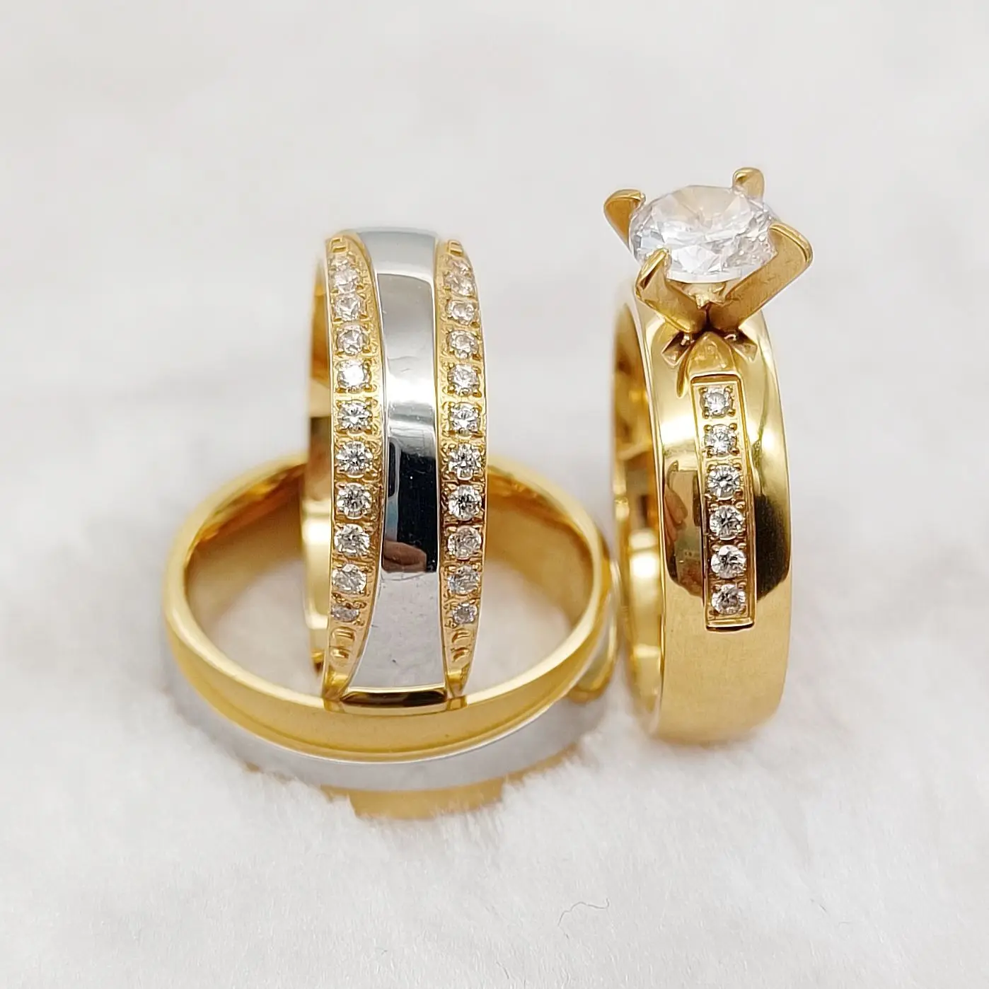 

Luxury cz Mossanite Diamond Jewelry Wedding Engagement Ring Sets for Couples lover's 18k Gold Plated Stainless Steel Rings