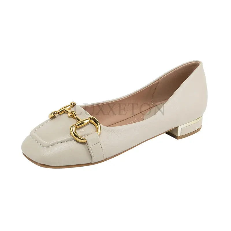 

Женские туфли-лоферы на низком каблуке, большие размеры 35-43