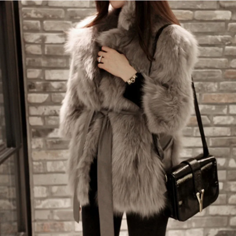 Korean Popular Puls Size V-Neck Fur Coat Fashion Women Warm Jakcts Artificial Fox Fur Collar Female Outerwear Winter Clothing