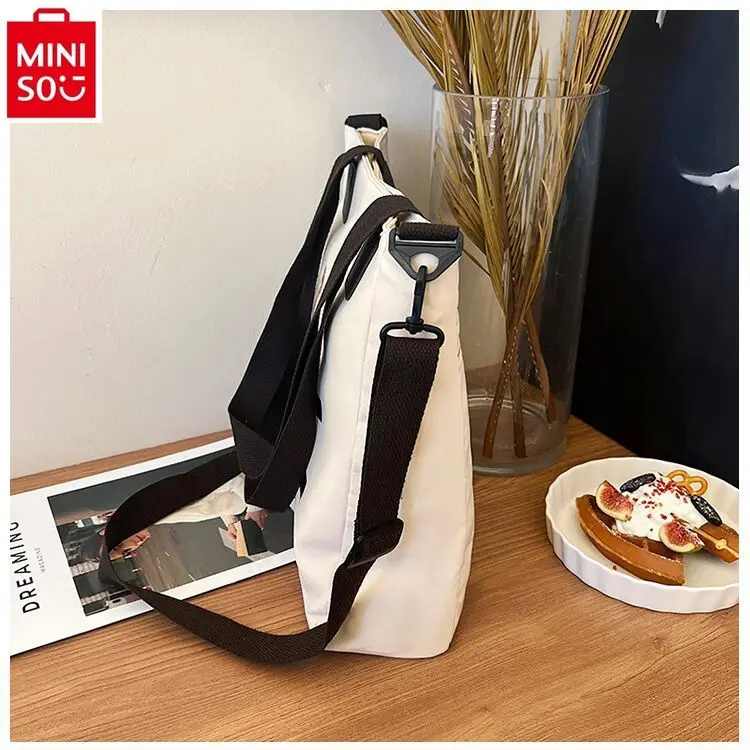 MINISO Холщовая Сумка-тоут с изображением Диснея Микки модная вместительная