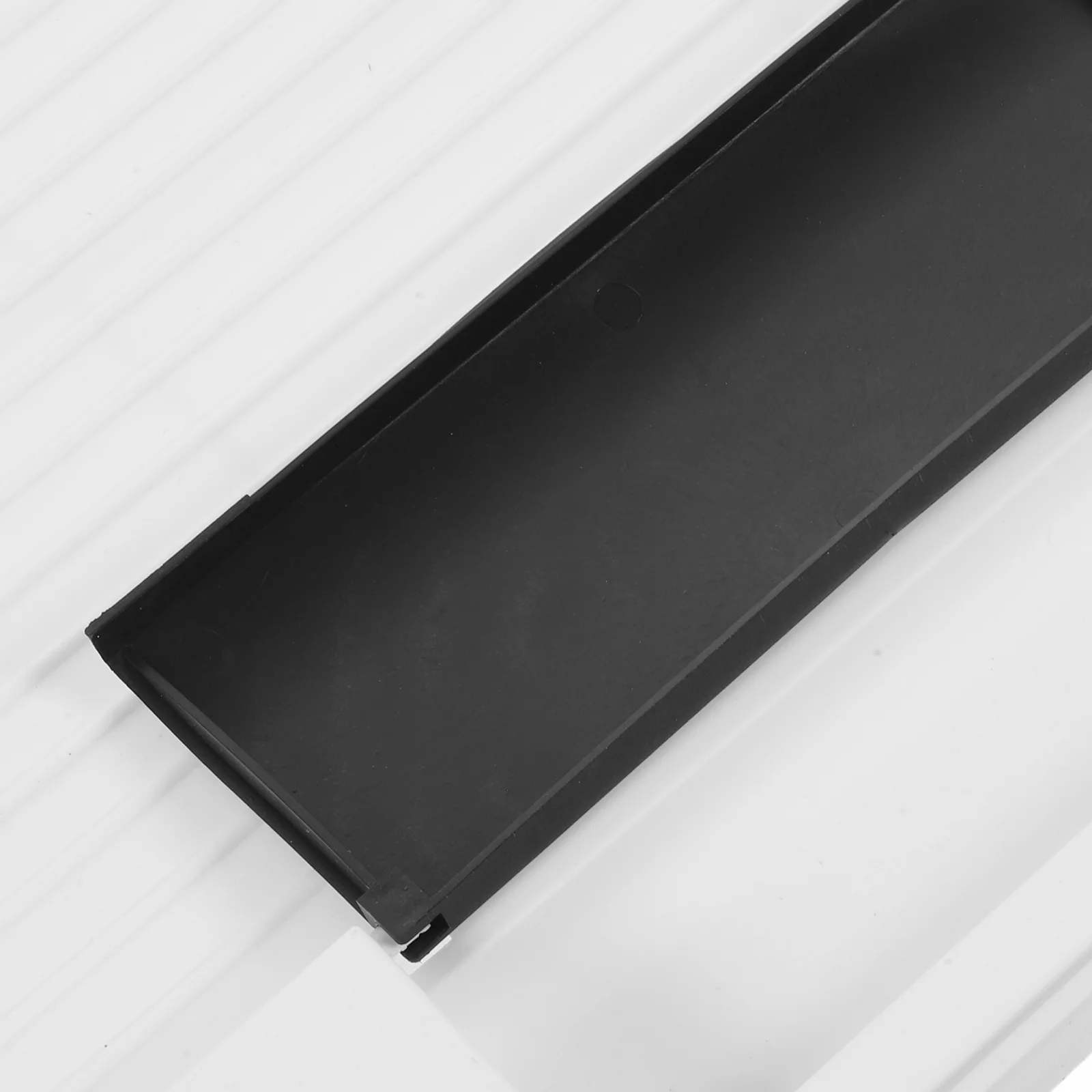 Рисунок 6 - Выдвижной ящик для клавиатуры