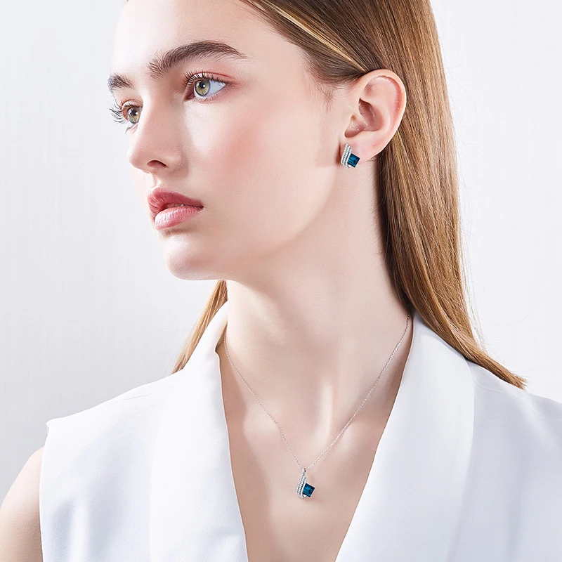 Комплект из колье и серёг серебра 925 пробы с австрийскими кристаллами - купить по