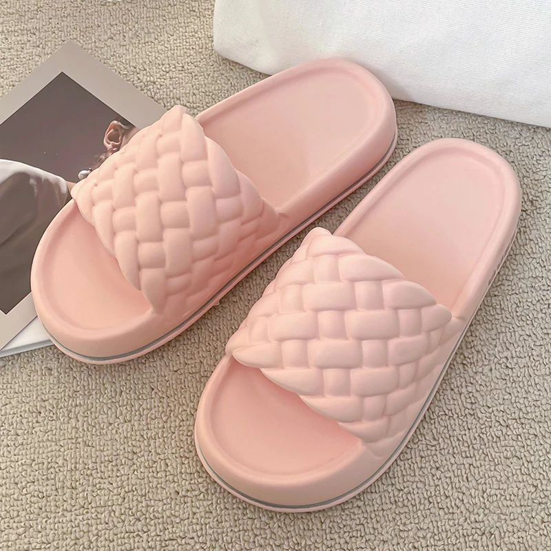 Summer Women Thick Slippers Sole Beach Slides Bathroom Anti-Slip Soft Sandals Fashion Ladies Cloud Shoes