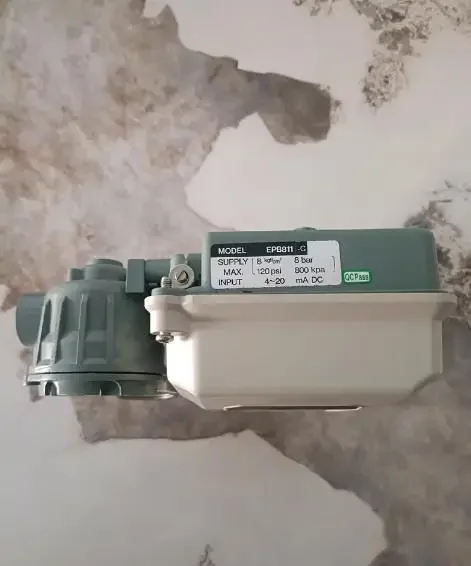 Позиционер клапана EPB811 в упаковке 90% новый.